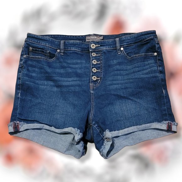 Torrid Stretch 5 Button Fly Jean Shorts size 20 - Picture 2 of 7